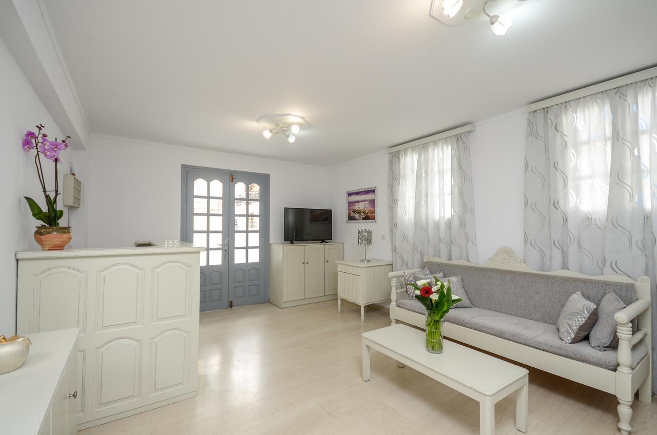 Golden Beach Studios Down Town Naxos City Exteriör bild