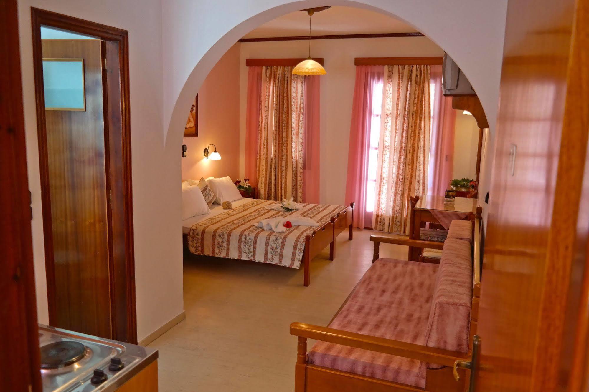 Golden Beach Studios Down Town Naxos City Exteriör bild